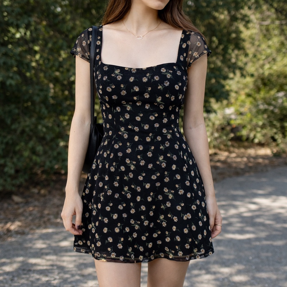 Urban Outfitters Black Daisy Floral Mesh Mini Dress XS Square Neck